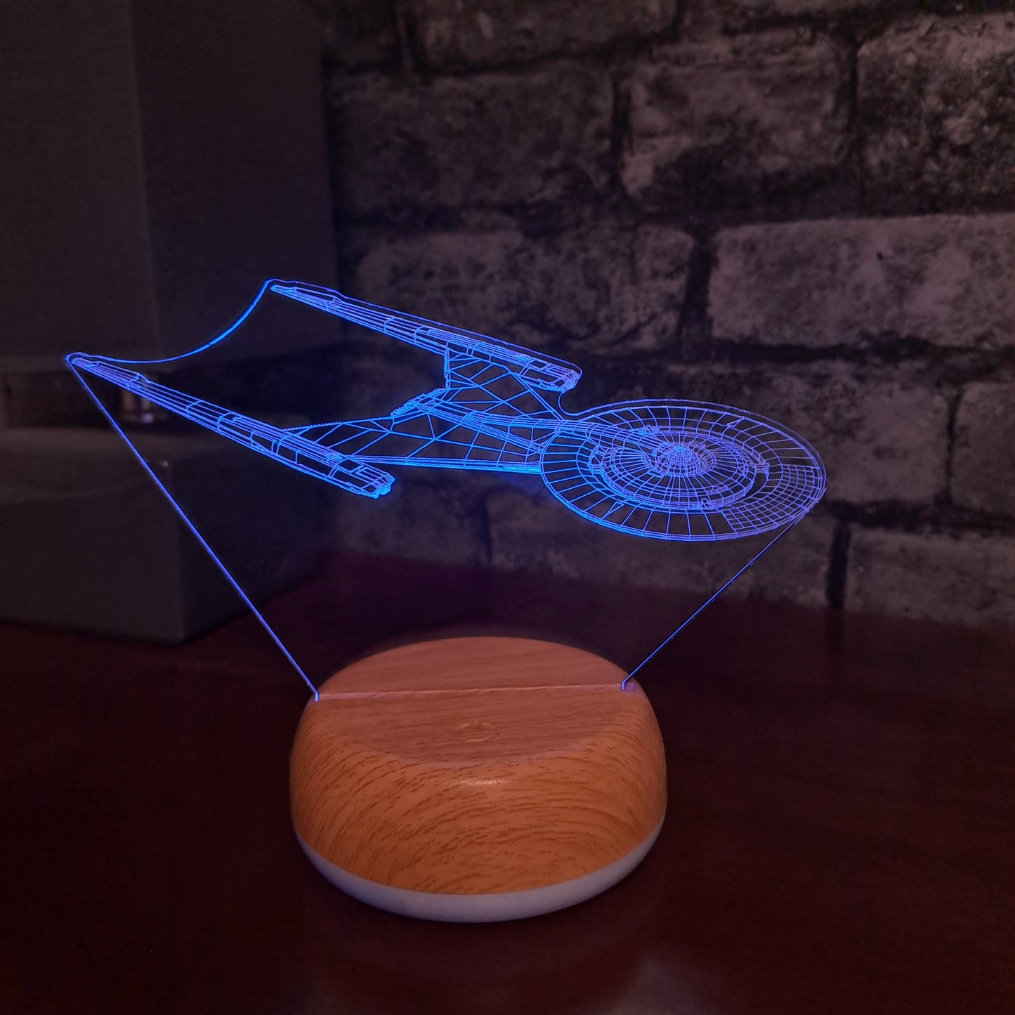 Star Trek Discovery LED Lamp Night LightÂ  Night Light Stock Car & Banger Toy Tracks