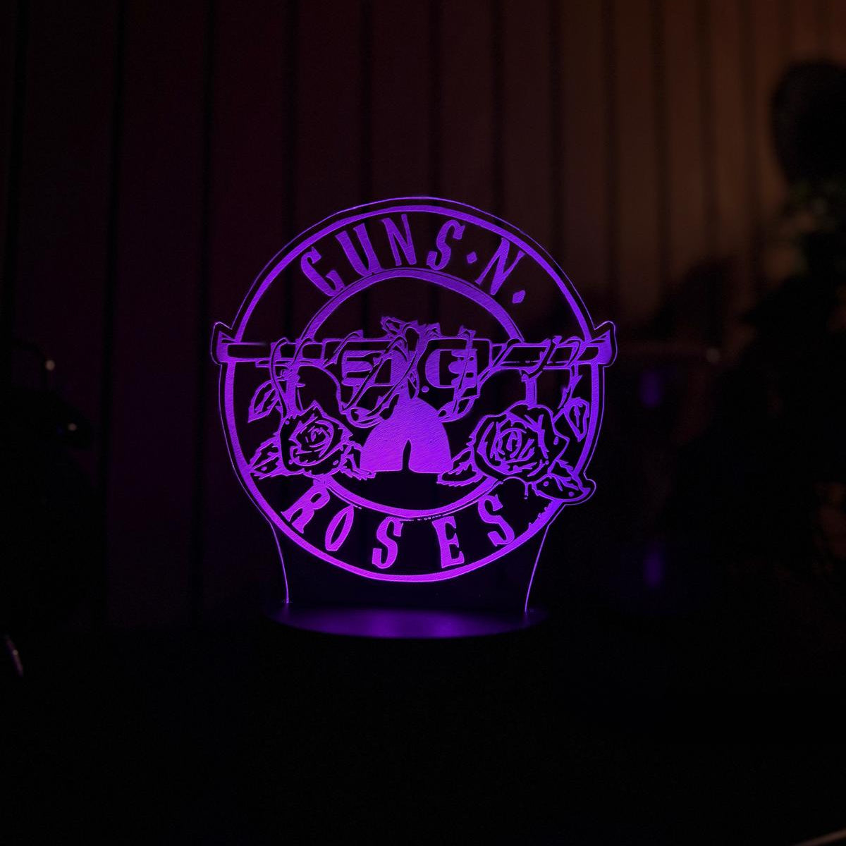 Guns 'n' Roses Rock ’n’ Roll